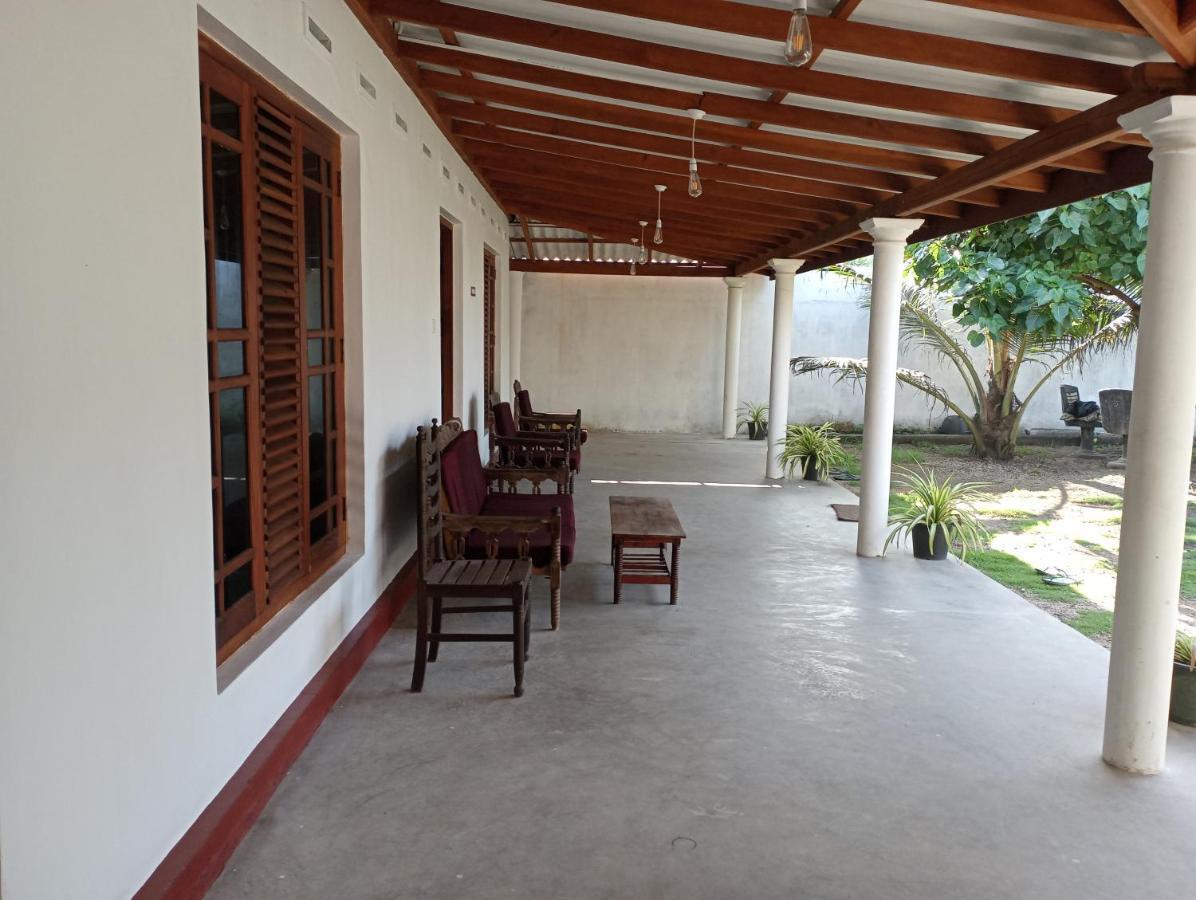Surf Forever Midigama Exterior photo